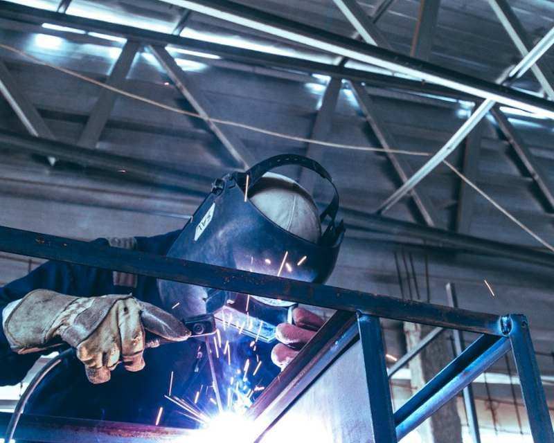 Stainless steel MIG welding